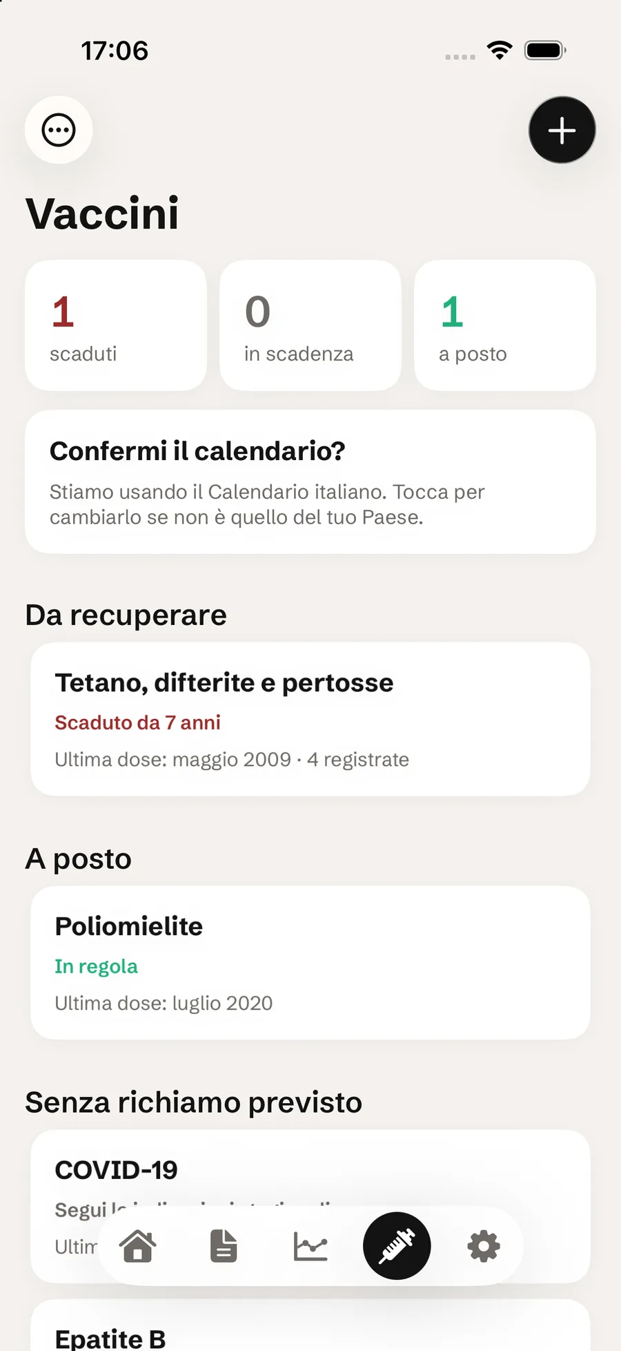 La panoramica dei vaccini in Refertrack: i contatori scaduto, in scadenza e a posto, con la card dell'antitetanica scaduta da 7 anni
